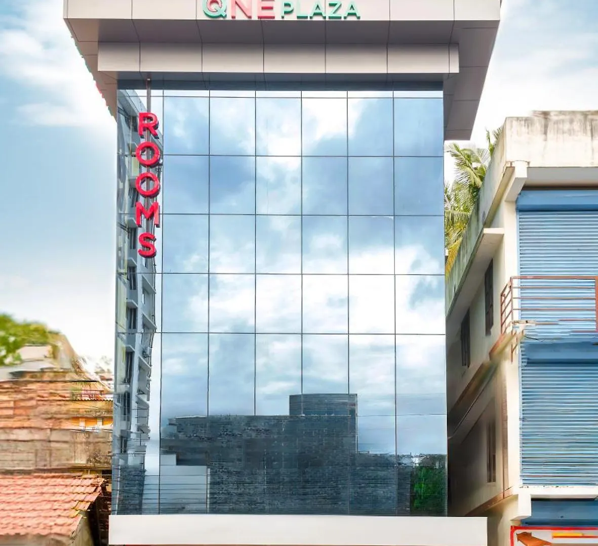 Kochi Q One Plaza酒店